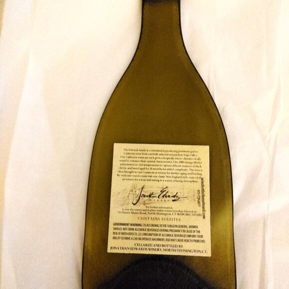 Flattened Green Wine Bottle Cheese Board - Picture 2 of 8